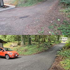 Asphalt-Driveway-Washing-In-Issaquah-WA 8